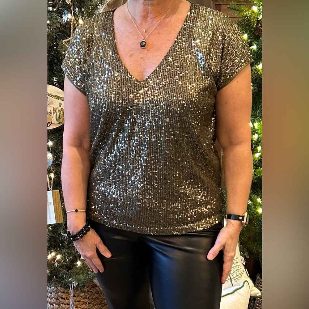 Mystree Green Sequin top Size:SMALL